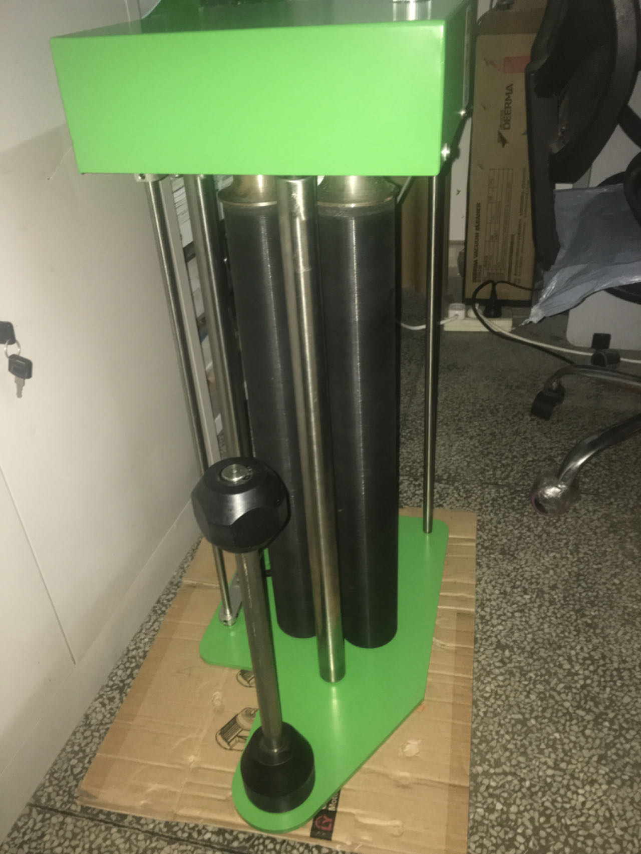 水平回转式膜架