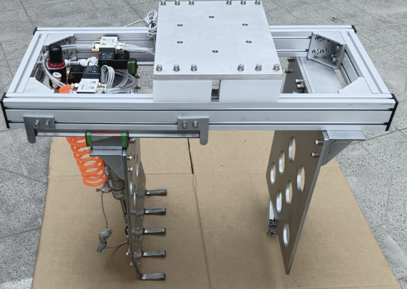 夹板式夹具-大型防爆机械手